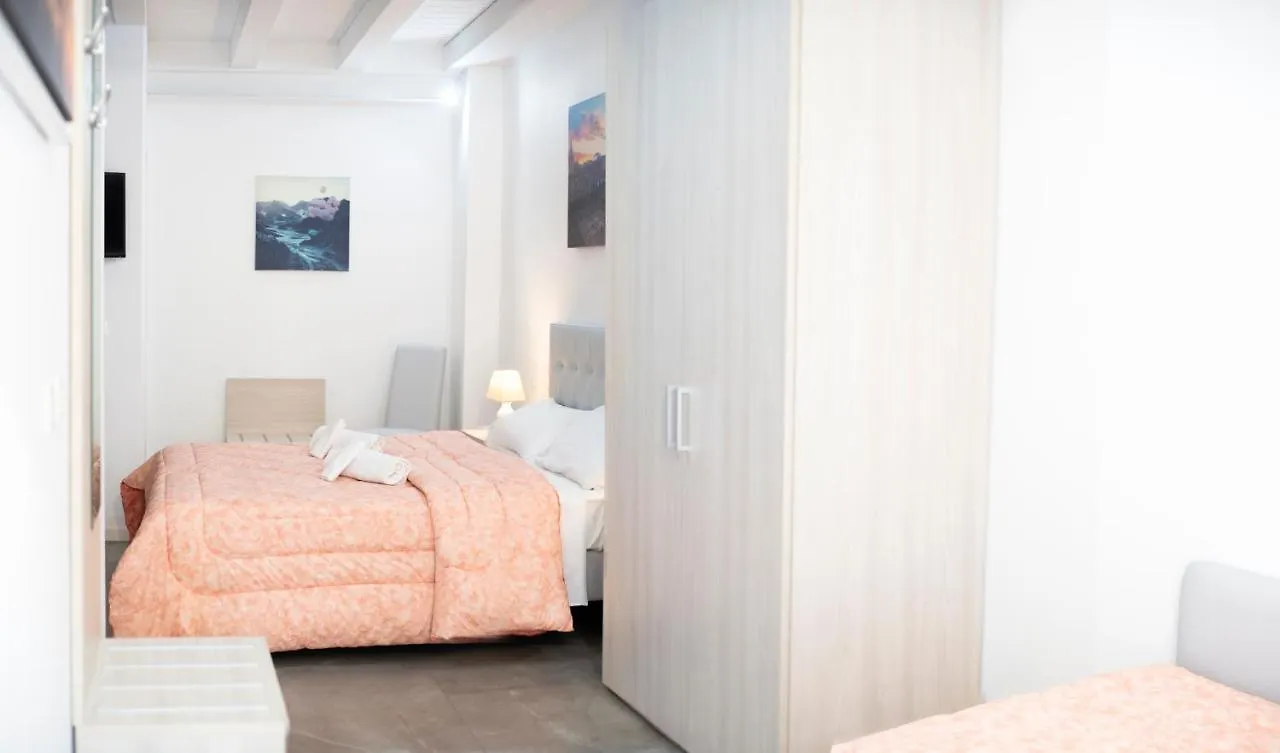La Corte Del Sant'Orsola Rooms Bologne 0*,