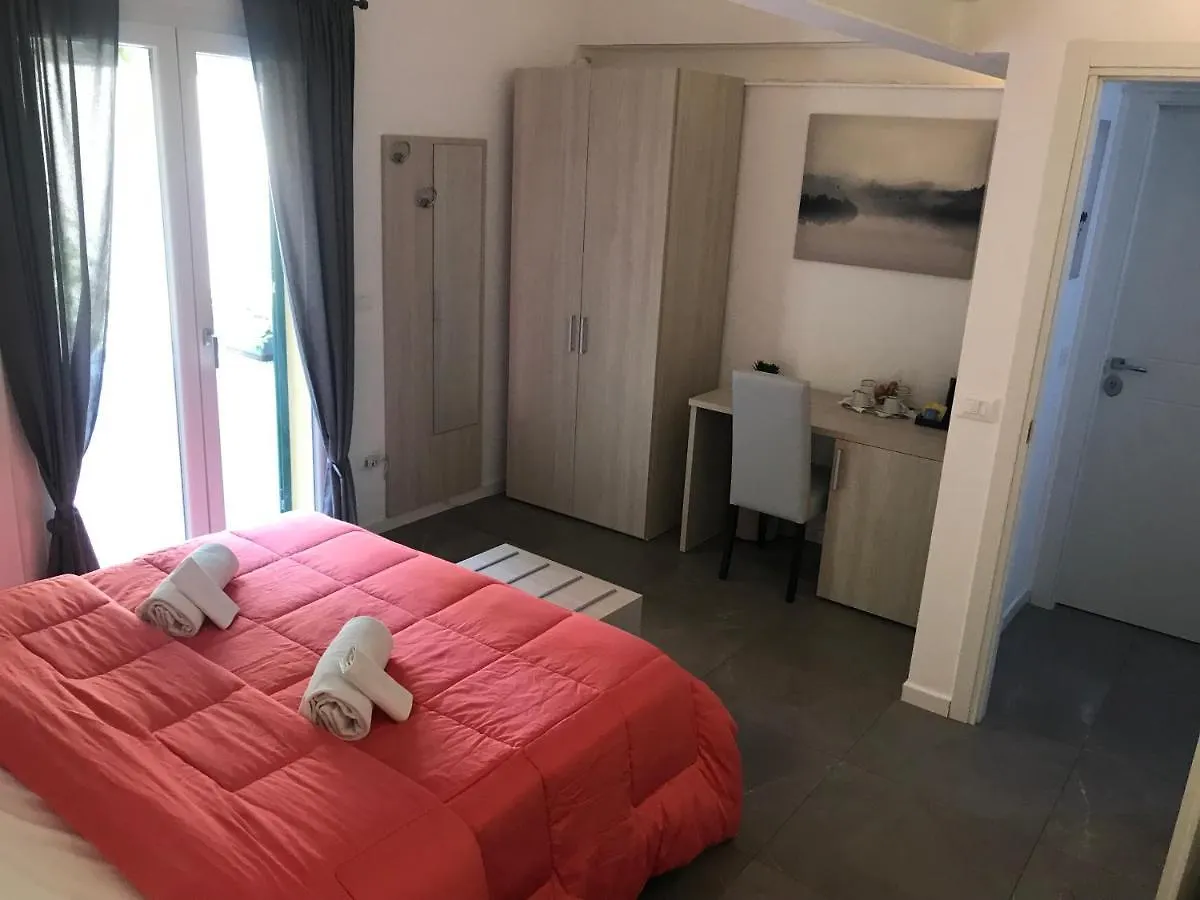 La Corte Del Sant'Orsola Rooms 博洛尼亚 招待所