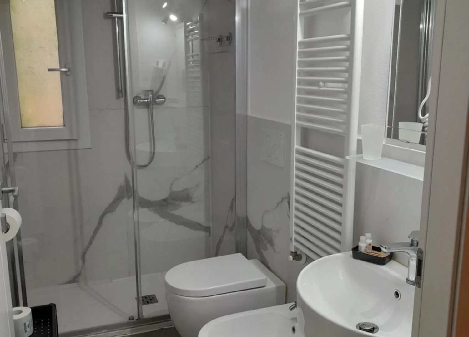 La Corte Del Sant'Orsola Rooms 博洛尼亚 0*,